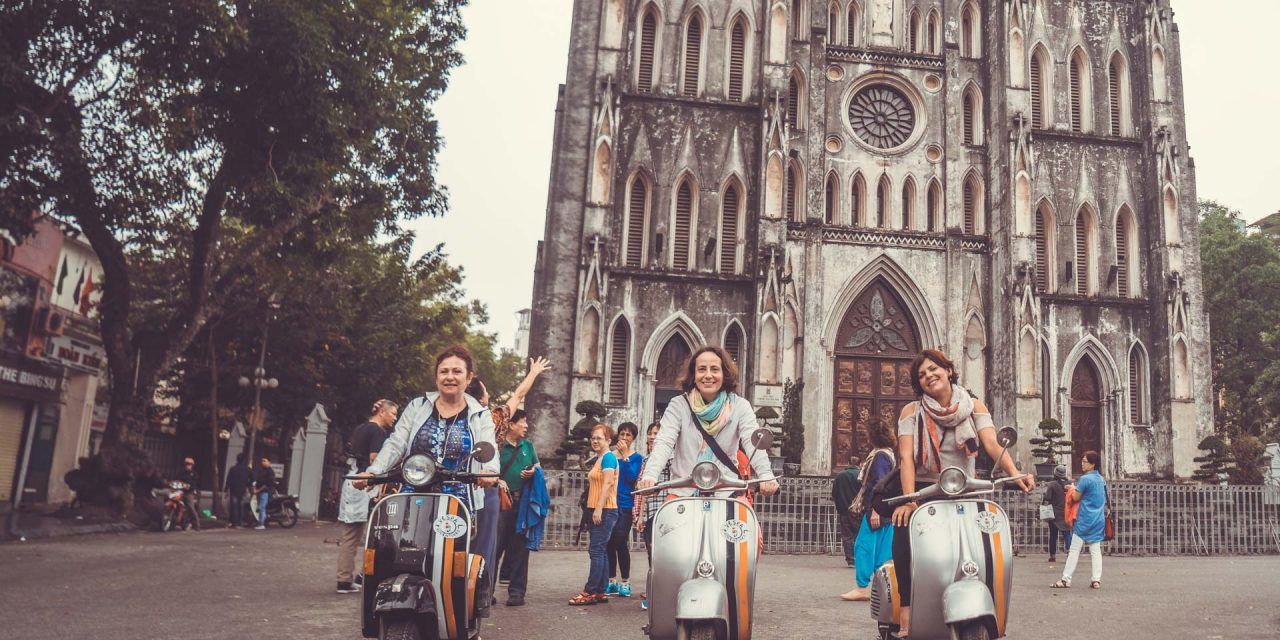 Testé par Les Voyageuses : Visite de Hanoi en Vespa vintage